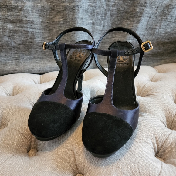 Tory Burch Navy Satin and Suede T-Strap Heels - Picture 2 of 8